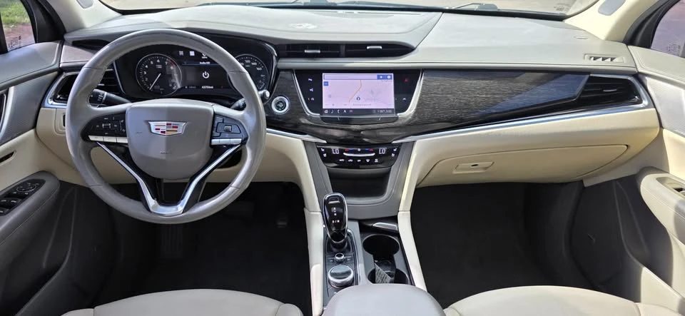 2020 Cadillac XT6 - Image 12 of 21