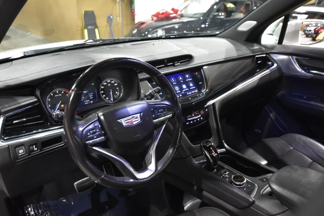 2020 Cadillac XT6 - Image 17 of 21