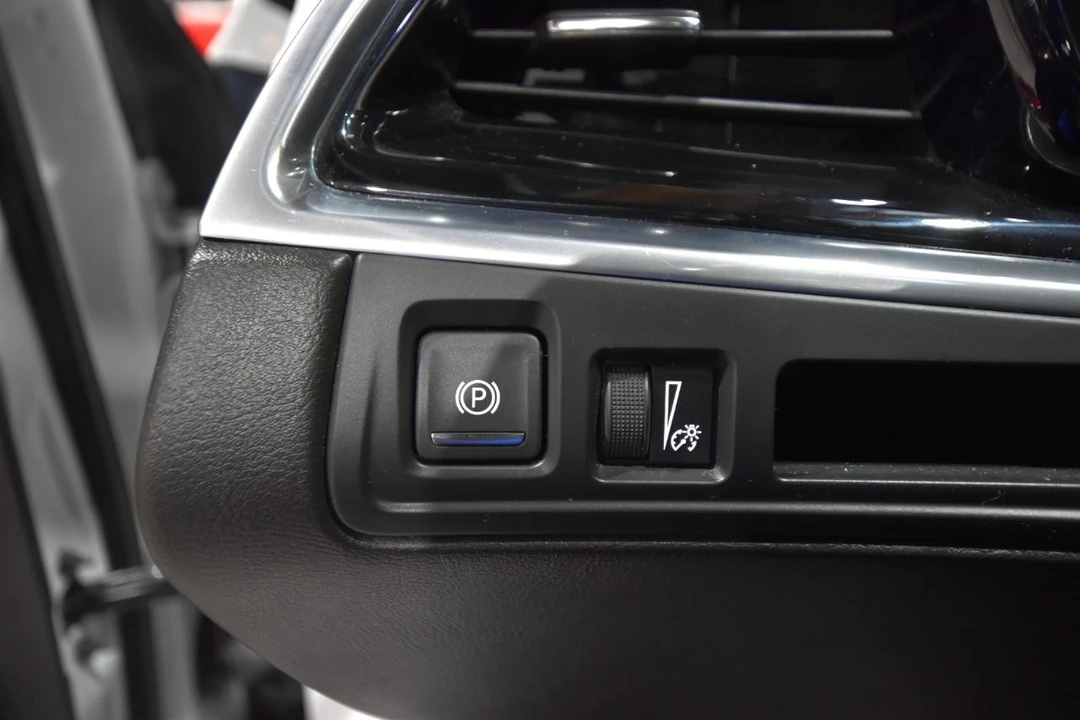2020 Cadillac XT6 - Image 16 of 21