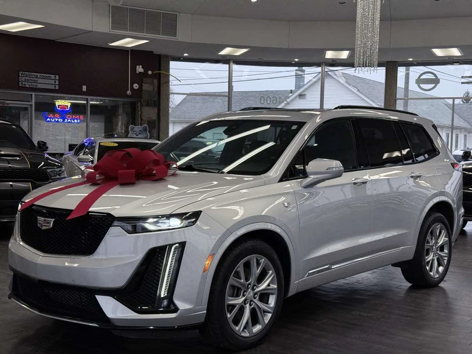 2020 Cadillac XT6 - Image 2 of 21
