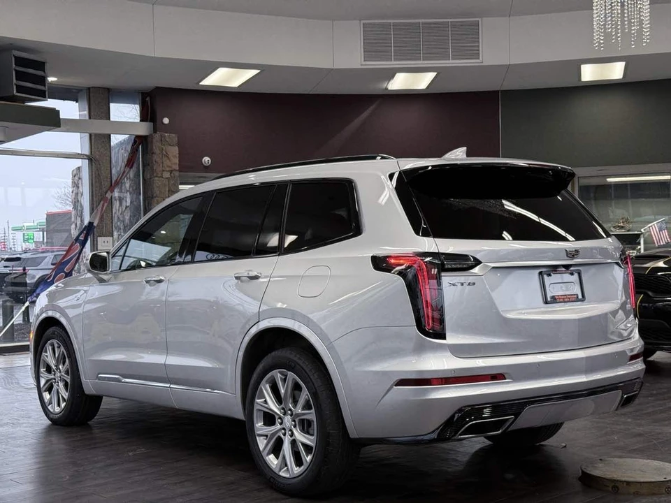2020 Cadillac XT6 - Image 12 of 21