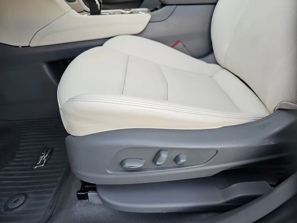 2020 Cadillac XT6 - Image 16 of 19