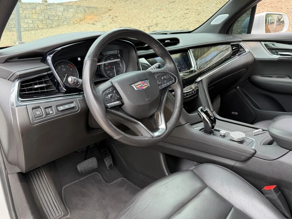 2020 Cadillac XT6 - Image 15 of 21