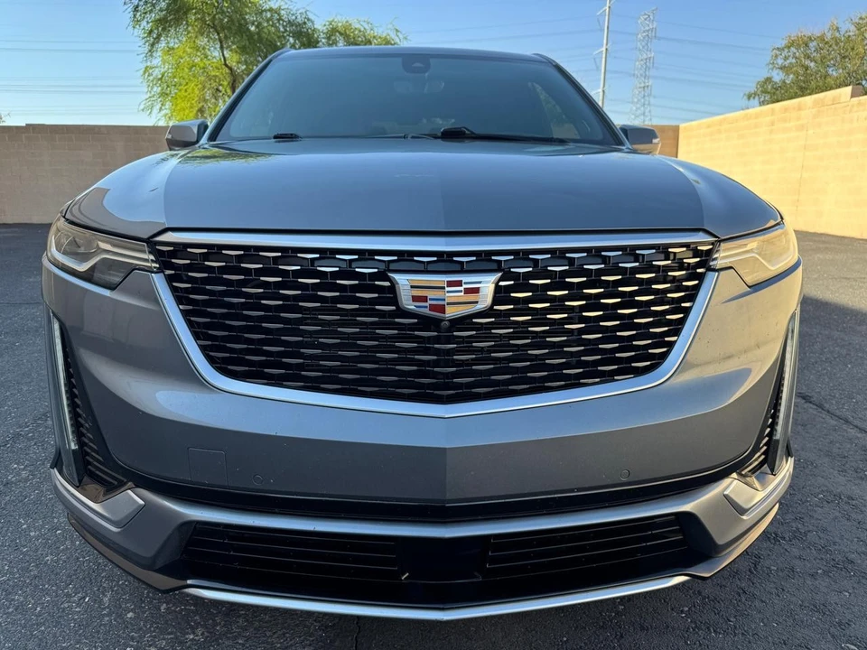 2020 Cadillac XT6 - Image 2 of 31