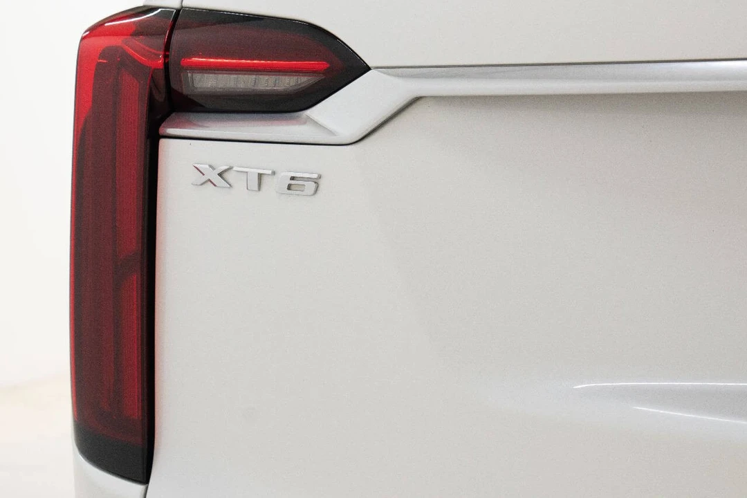 2020 Cadillac XT6 - Image 16 of 31