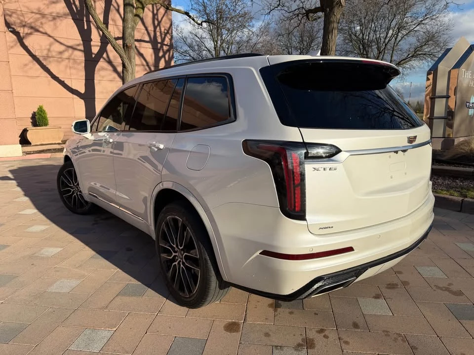 2020 Cadillac XT6 - Image 8 of 19