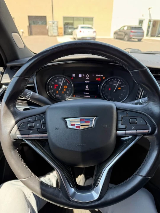 2020 Cadillac XT6 - Image 9 of 11