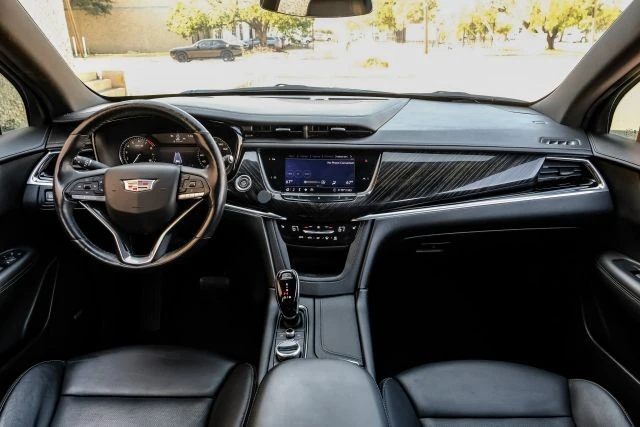 2020 Cadillac XT6 - Image 18 of 21