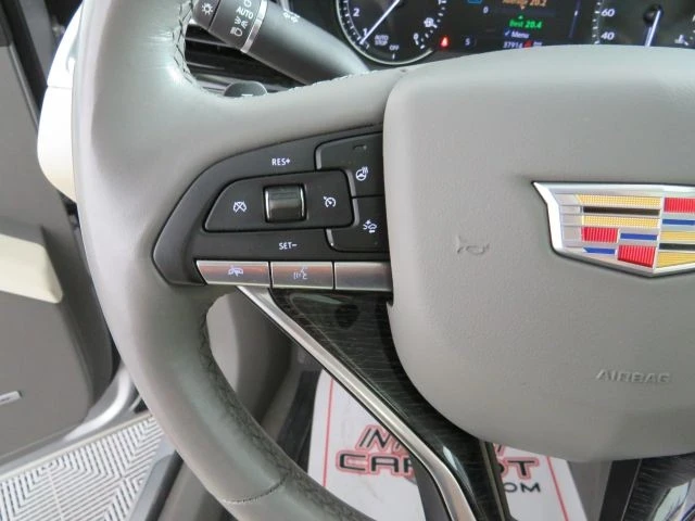 2020 Cadillac XT6 - Image 16 of 21
