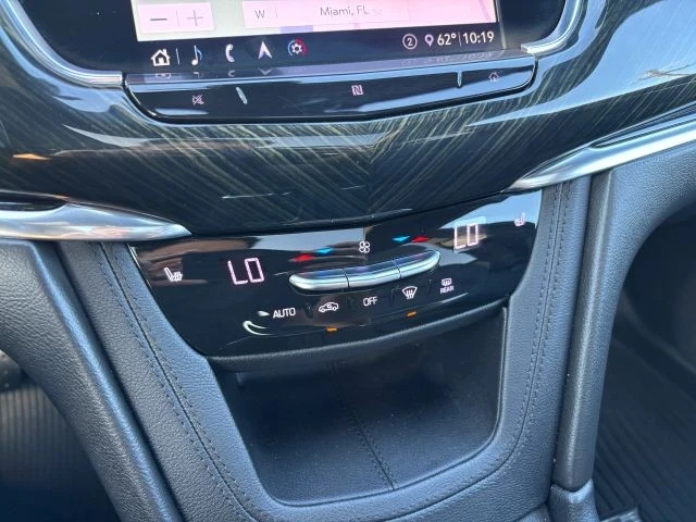 2020 Cadillac XT6 - Image 18 of 21
