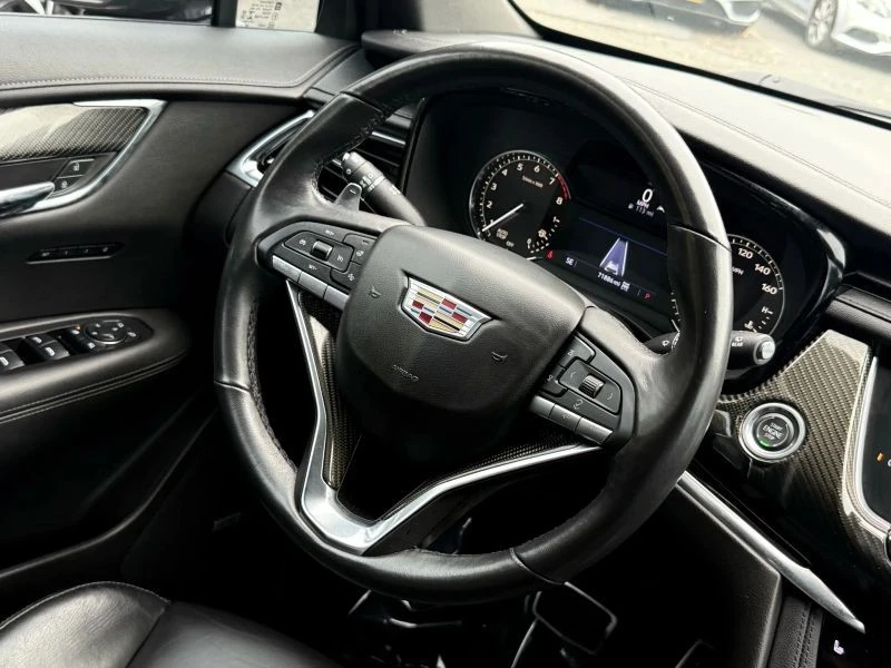 2020 Cadillac XT6 - Image 11 of 12