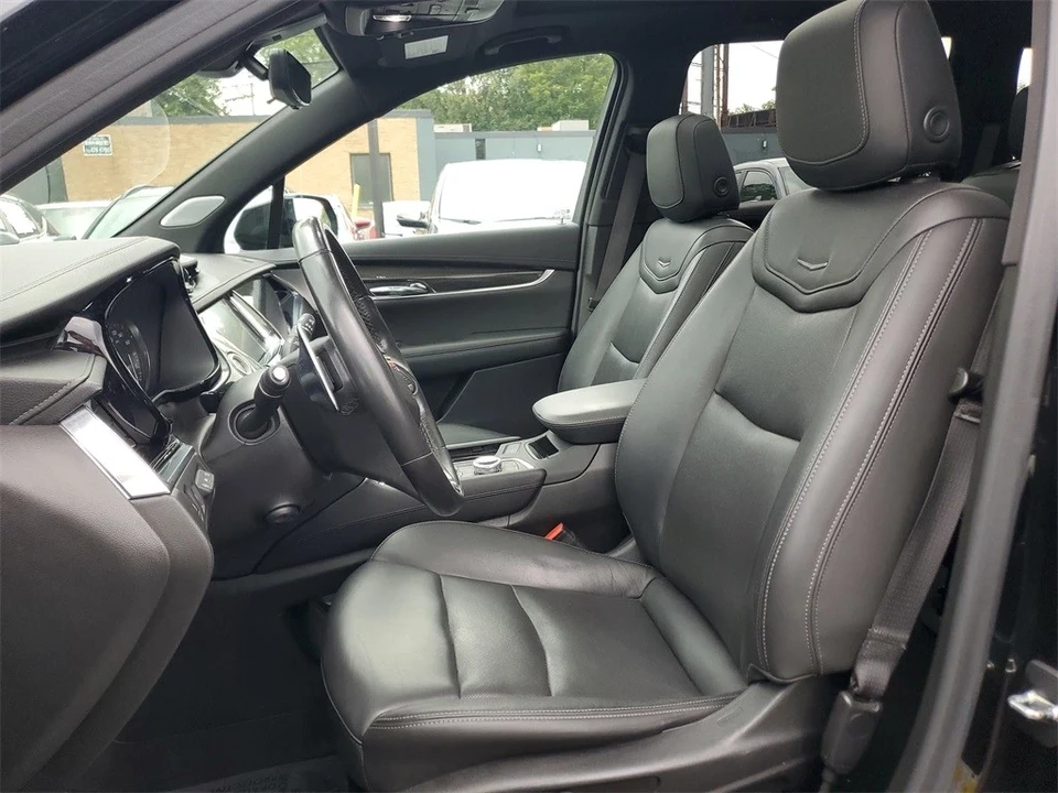 2020 Cadillac XT6 - Image 15 of 21