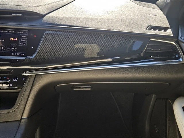 2020 Cadillac XT6 - Image 20 of 21