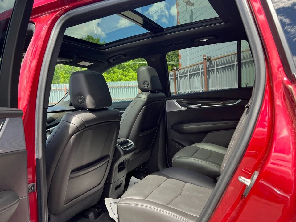 2020 Cadillac XT6 - Image 19 of 31