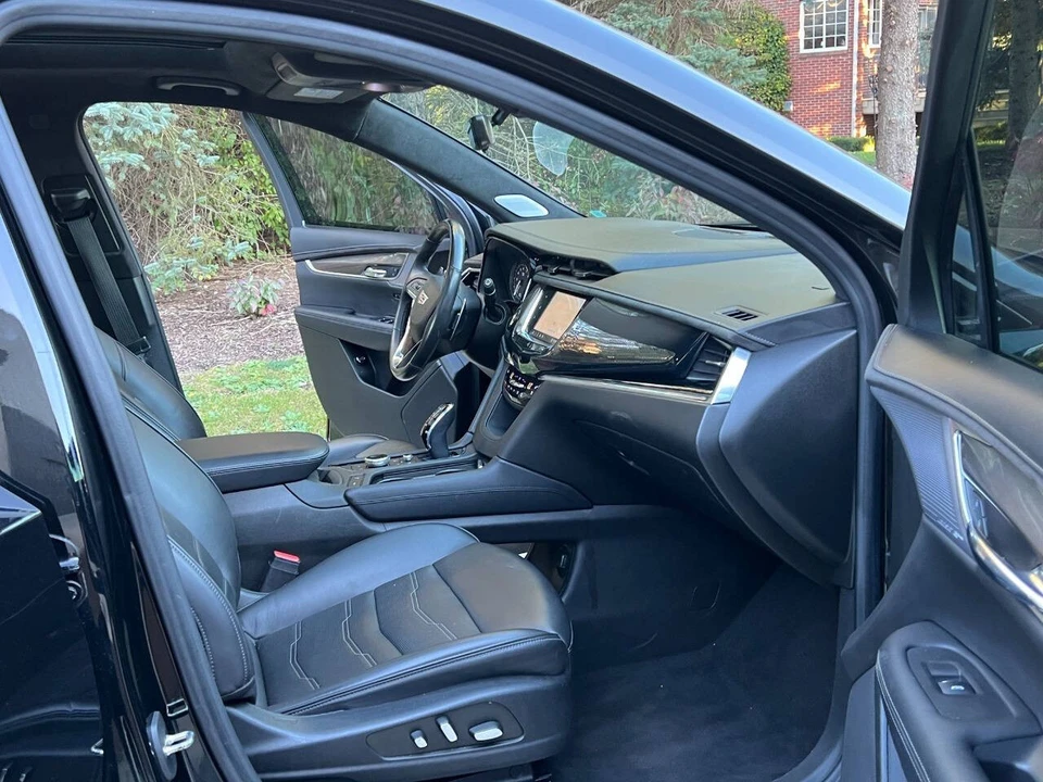 2020 Cadillac XT6 - Image 17 of 21