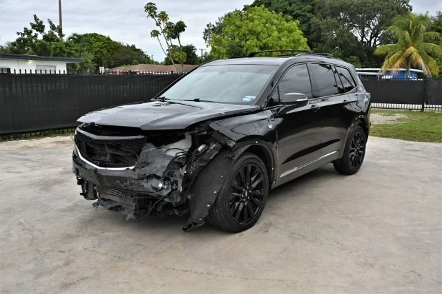2020 Cadillac XT6 - Image 2 of 17
