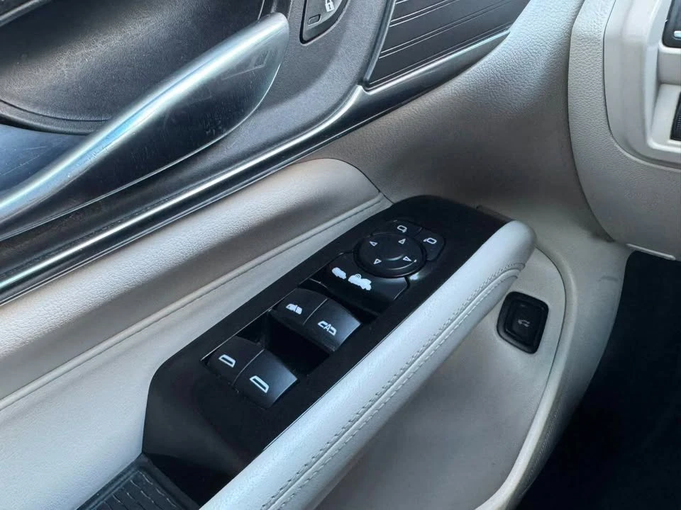 2020 Cadillac CT4 - Image 18 of 20