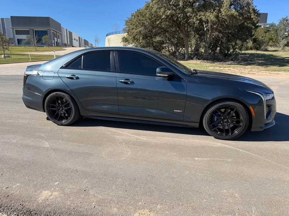 2020 Cadillac CT4-V - Image 4 of 11