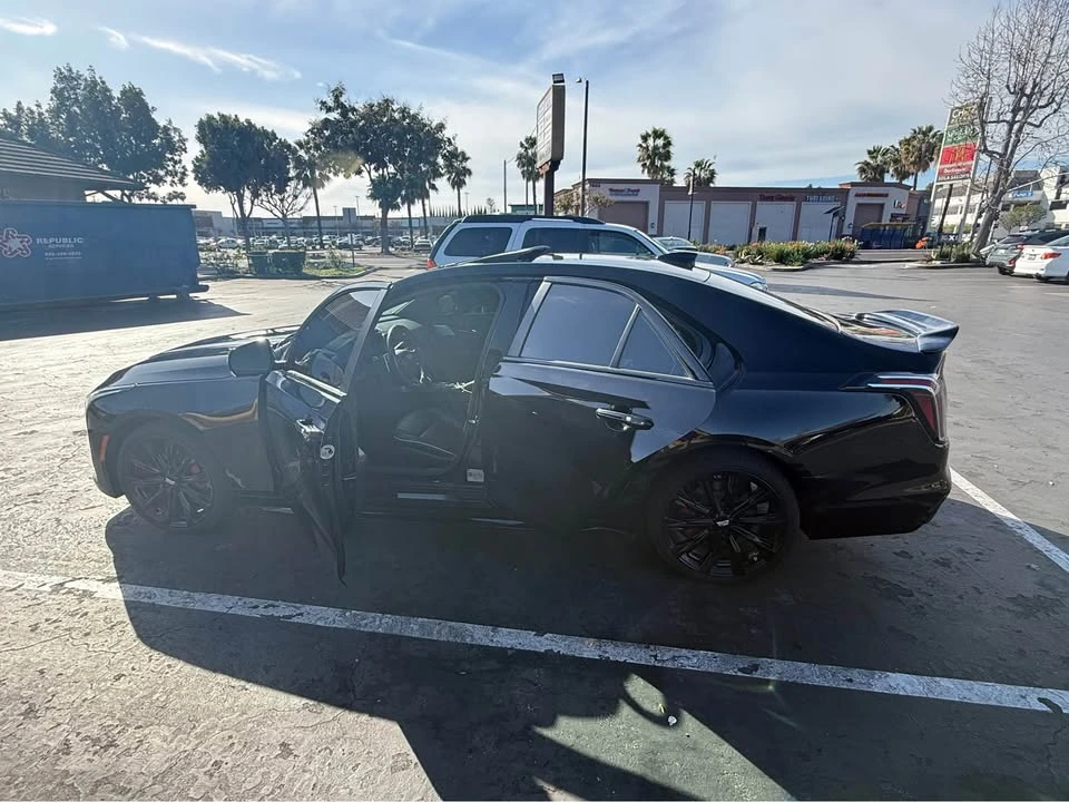 2020 Cadillac CT4-V - Image 4 of 10