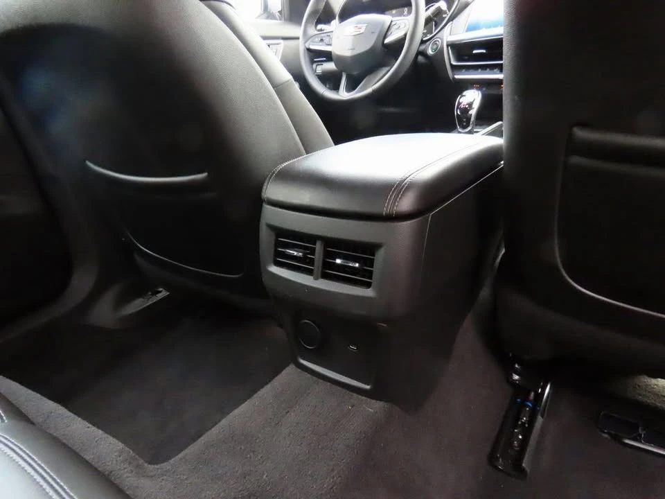 2020 Cadillac CT5 - Image 5 of 8