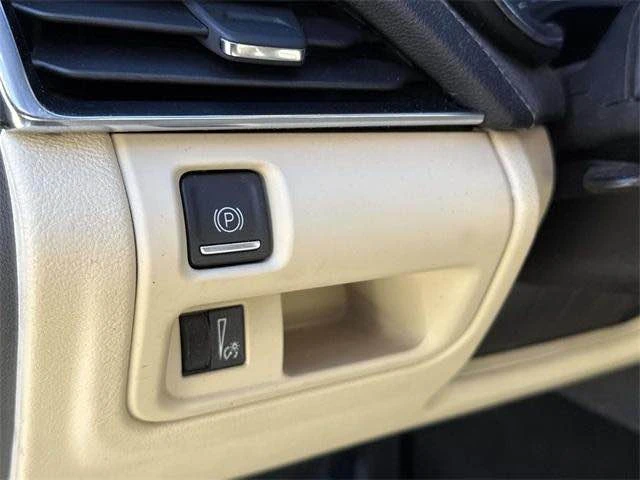 2020 Cadillac CT5 - Image 17 of 20