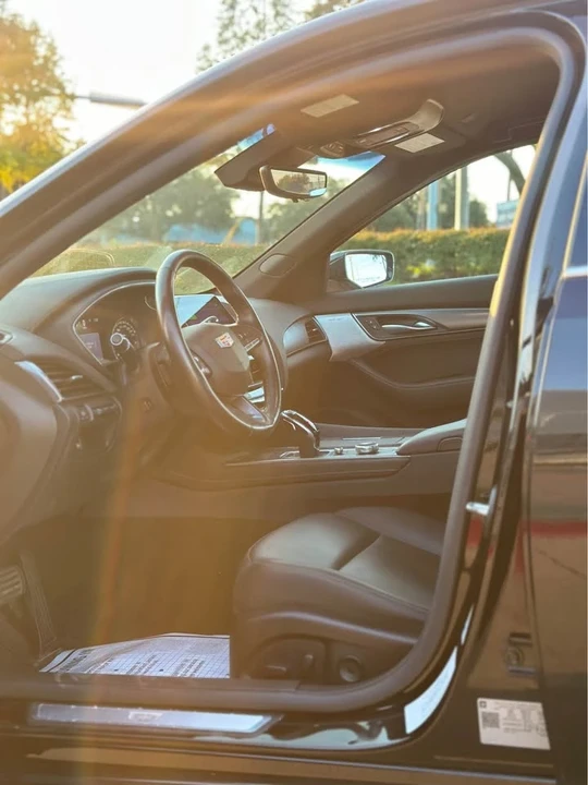 2020 Cadillac CT5 - Image 9 of 10