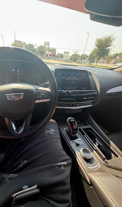 2020 Cadillac CT5 - Image 5 of 8