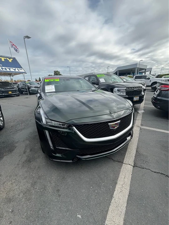 2020 Cadillac CT5 - Image 2 of 8