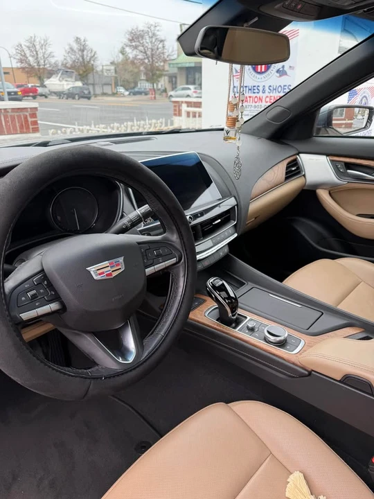 2020 Cadillac CT5 - Image 9 of 12