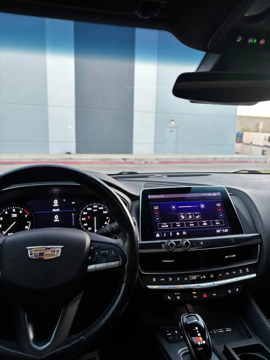 2020 Cadillac CT5 - Image 9 of 10