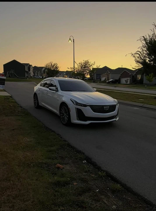 2020 Cadillac CT5 - Image 5 of 8