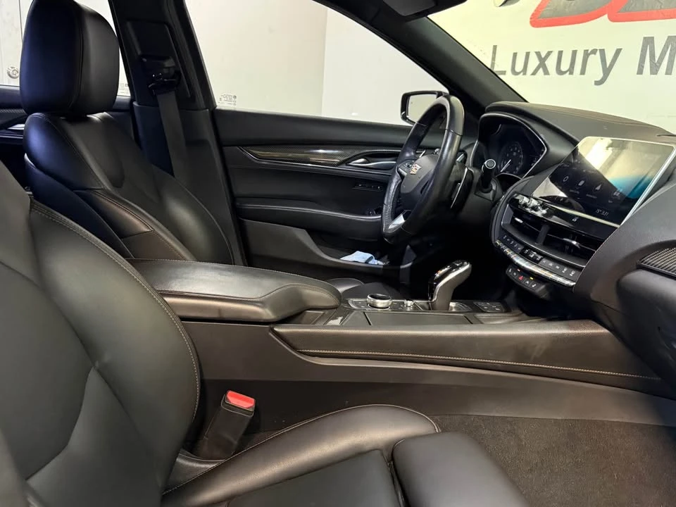 2020 Cadillac CT5 - Image 8 of 9