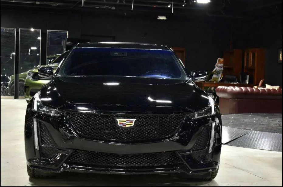 2020 Cadillac CT5-V - Image 4 of 10