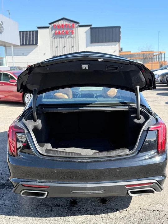 2020 Cadillac CT5 - Image 12 of 13
