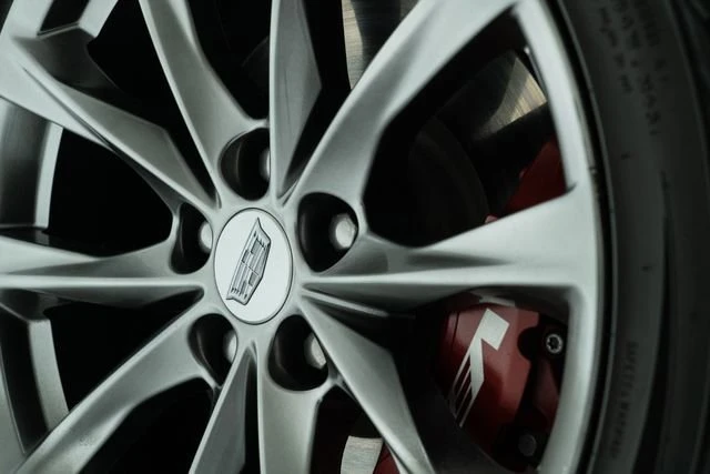 2020 Cadillac CT5-V - Image 18 of 20