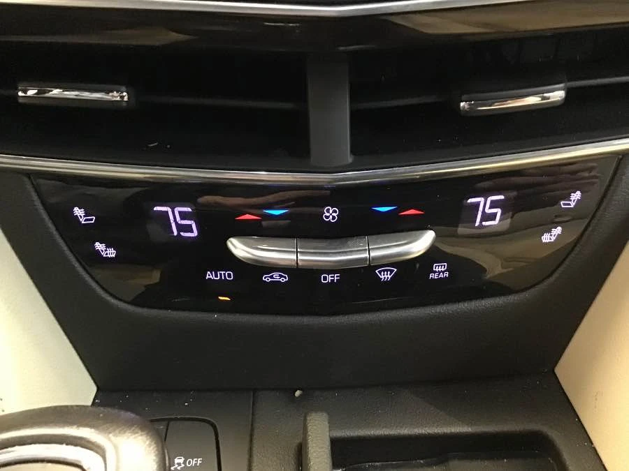 2020 Cadillac CT6 - Image 7 of 10