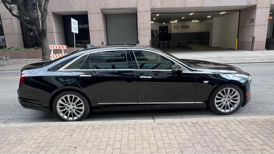2020 Cadillac CT6 - Image 2 of 13