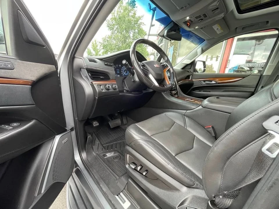 2020 Cadillac Escalade 4th Gen - Image 10 of 20