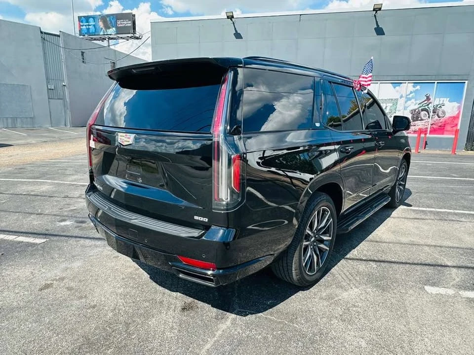 2020 Cadillac Escalade 4th Gen - Image 2 of 6