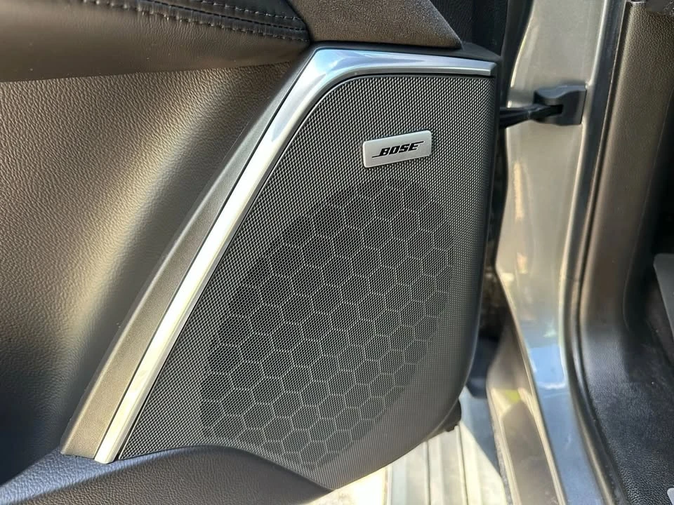 2020 Cadillac Escalade 4th Gen - Image 10 of 20