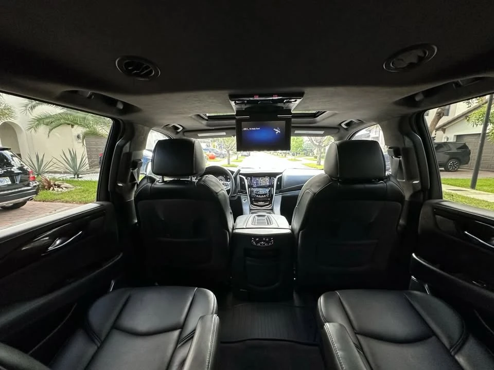 2020 Cadillac Escalade 4th Gen - Image 18 of 20