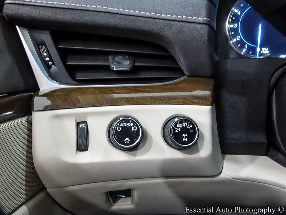 2020 Cadillac Escalade 4th Gen - Image 7 of 16