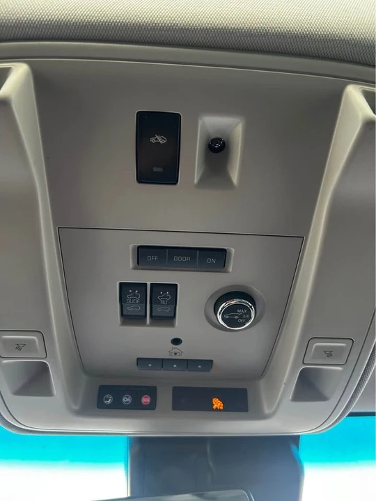 2020 Cadillac Escalade 4th Gen - Image 15 of 16
