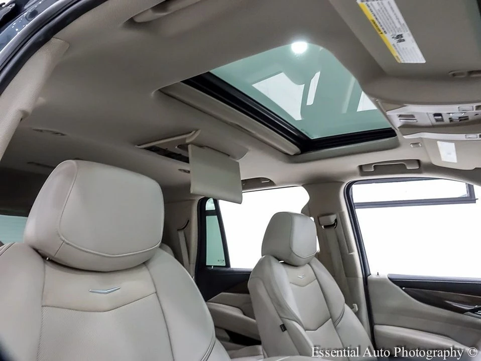 2020 Cadillac Escalade 4th Gen - Image 12 of 16