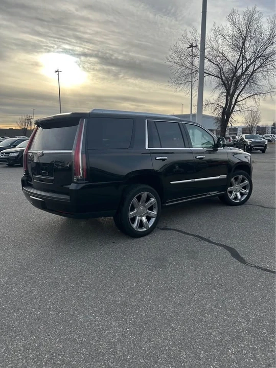 2020 Cadillac Escalade 4th Gen - Image 5 of 16