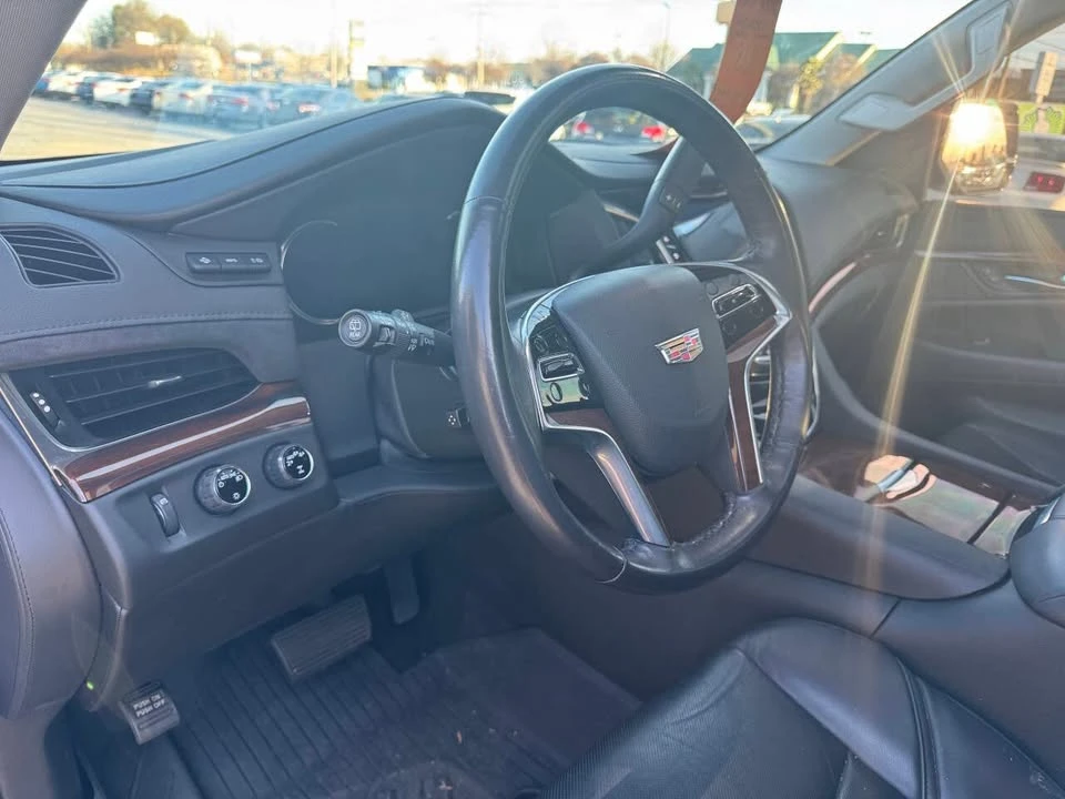 2020 Cadillac Escalade 4th Gen - Image 10 of 20