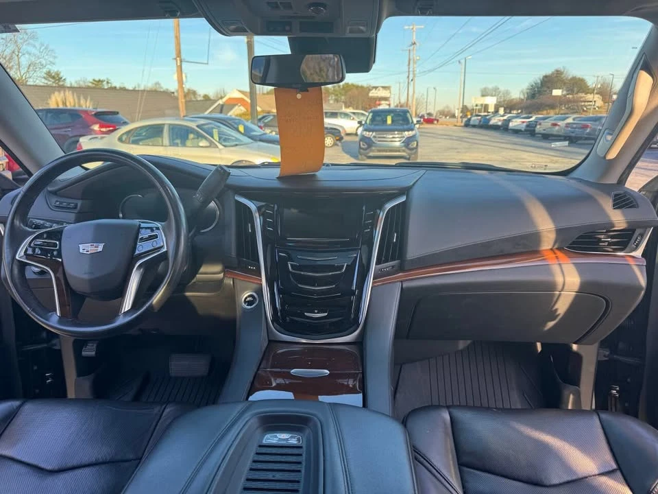 2020 Cadillac Escalade 4th Gen - Image 18 of 20