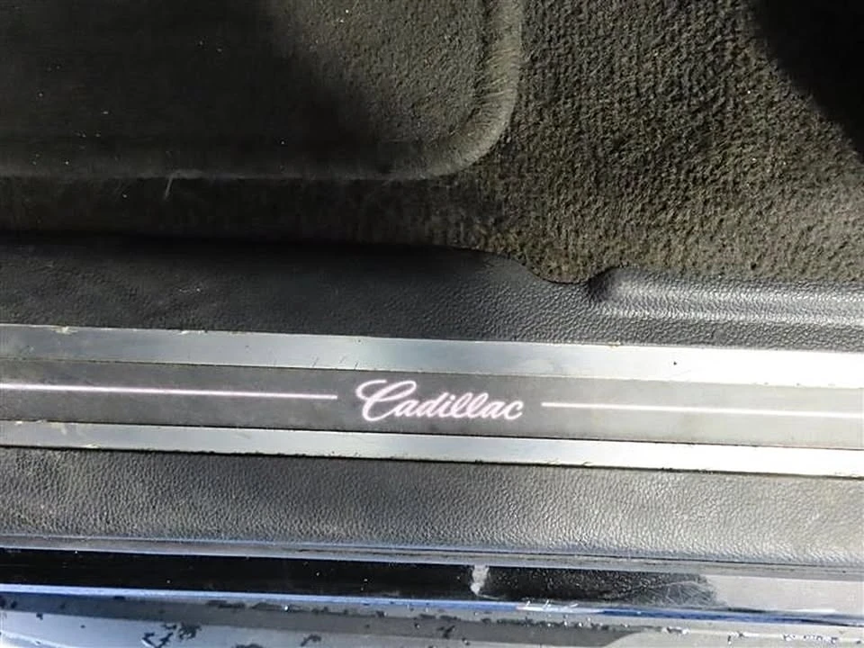 2020 Cadillac Escalade 4th Gen - Image 18 of 20