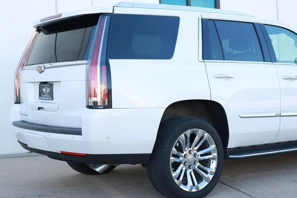 2020 Cadillac Escalade 4th Gen - Image 7 of 20