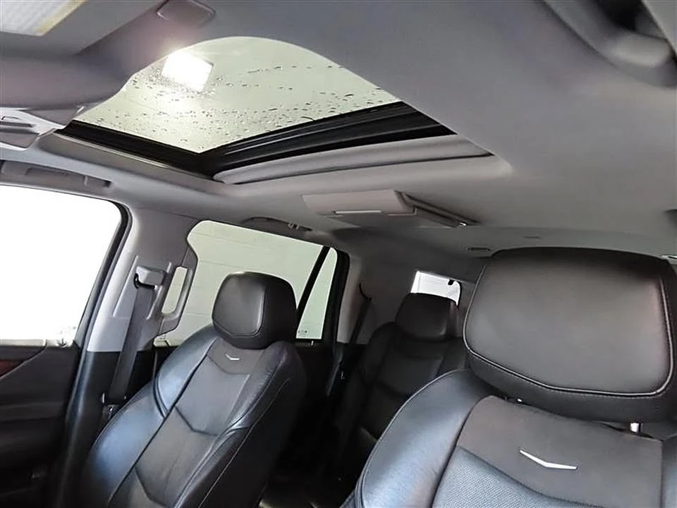 2020 Cadillac Escalade 4th Gen - Image 19 of 20